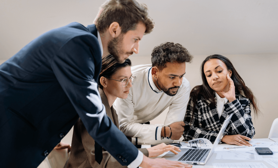 HOA community researching