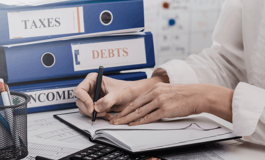 Woman doing accounting